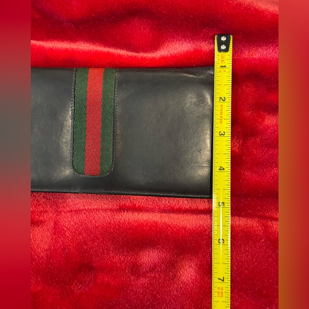 Gucci Authentic Vintage Bifold Long Leather Wallet - Picture 7 of 14